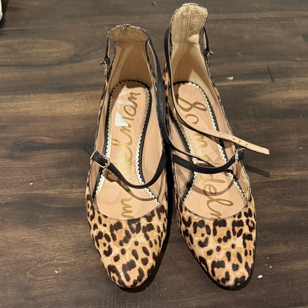 Sam Edelman Leopard Mary Jane stacked heel with Black Straps.